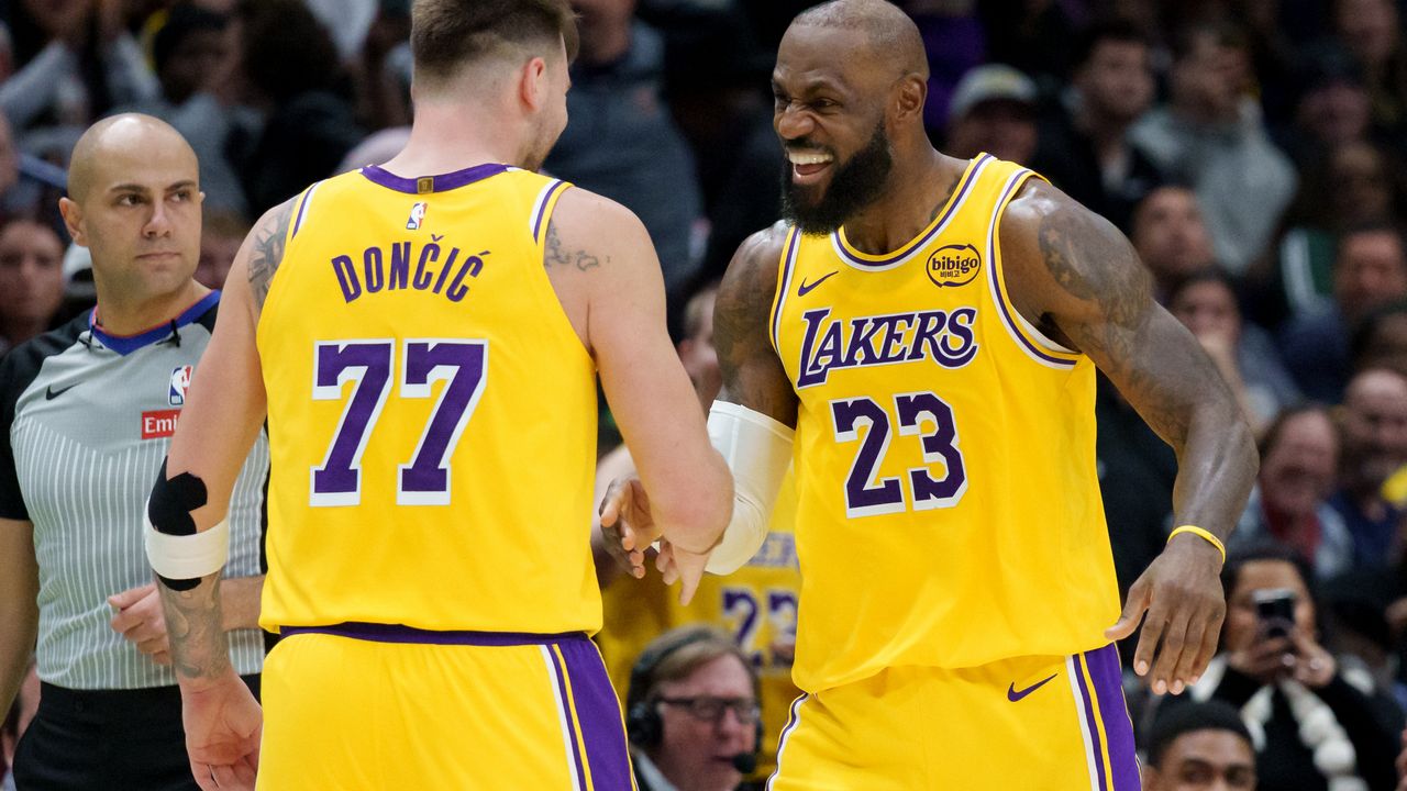 Luka Dončić i Lebron Džejms