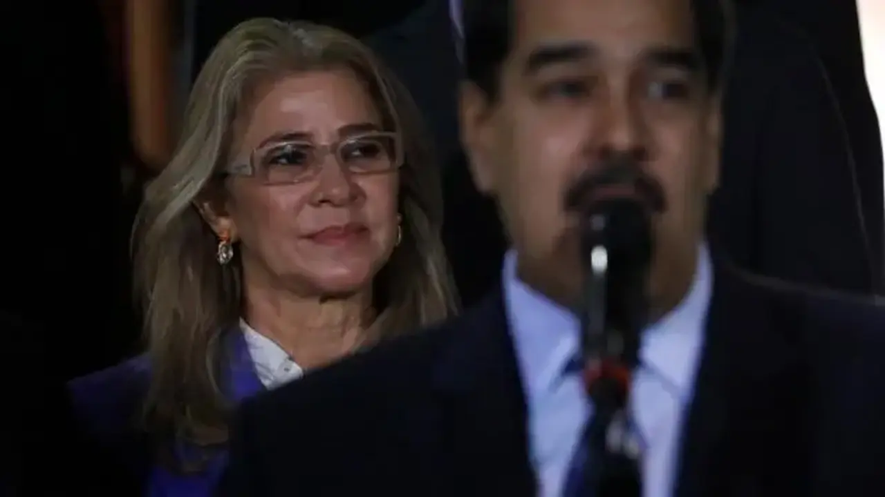 Nikolas Maduro sa suprugom