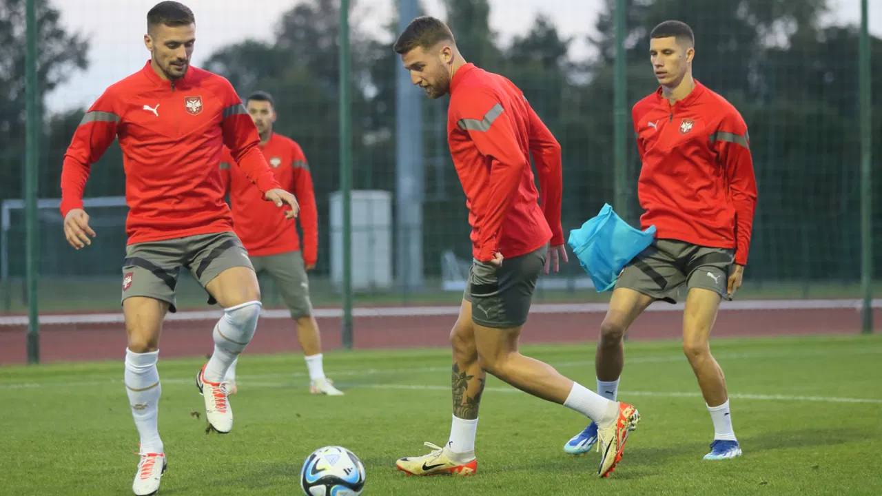 Dušan Tadić, Sergej Milinković-Savić i Petar Ratkov