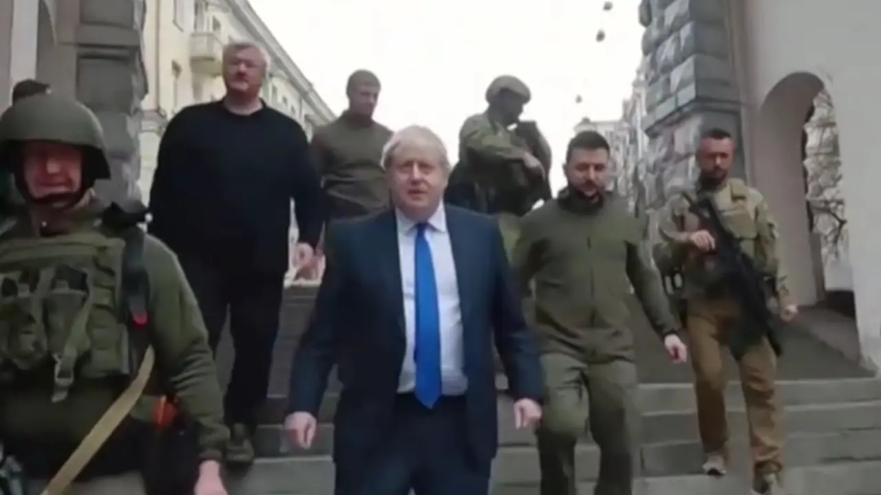 Boris Džonson i Volodimir Zelenski