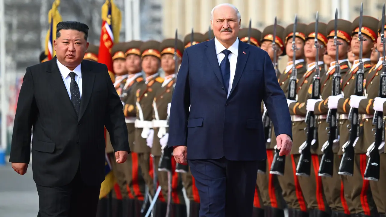 Kim Džong Un i Aleksandar Lukašenko