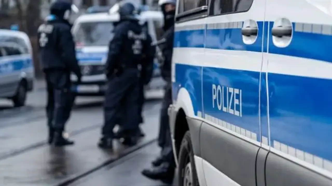policija