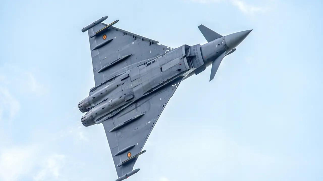 Vojni avion