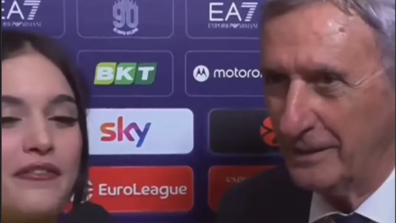 Svetislav Pešić i novinarka