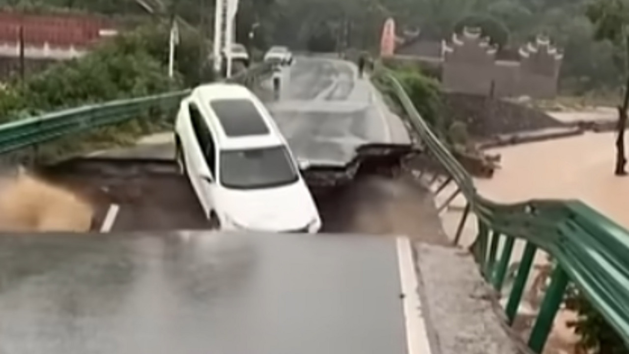 Auto propao u reku