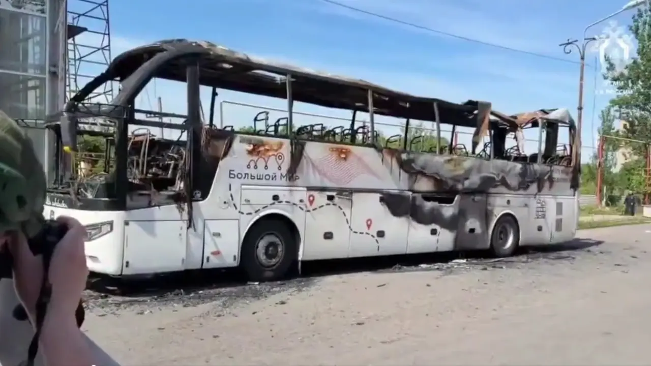Raketirani autobus