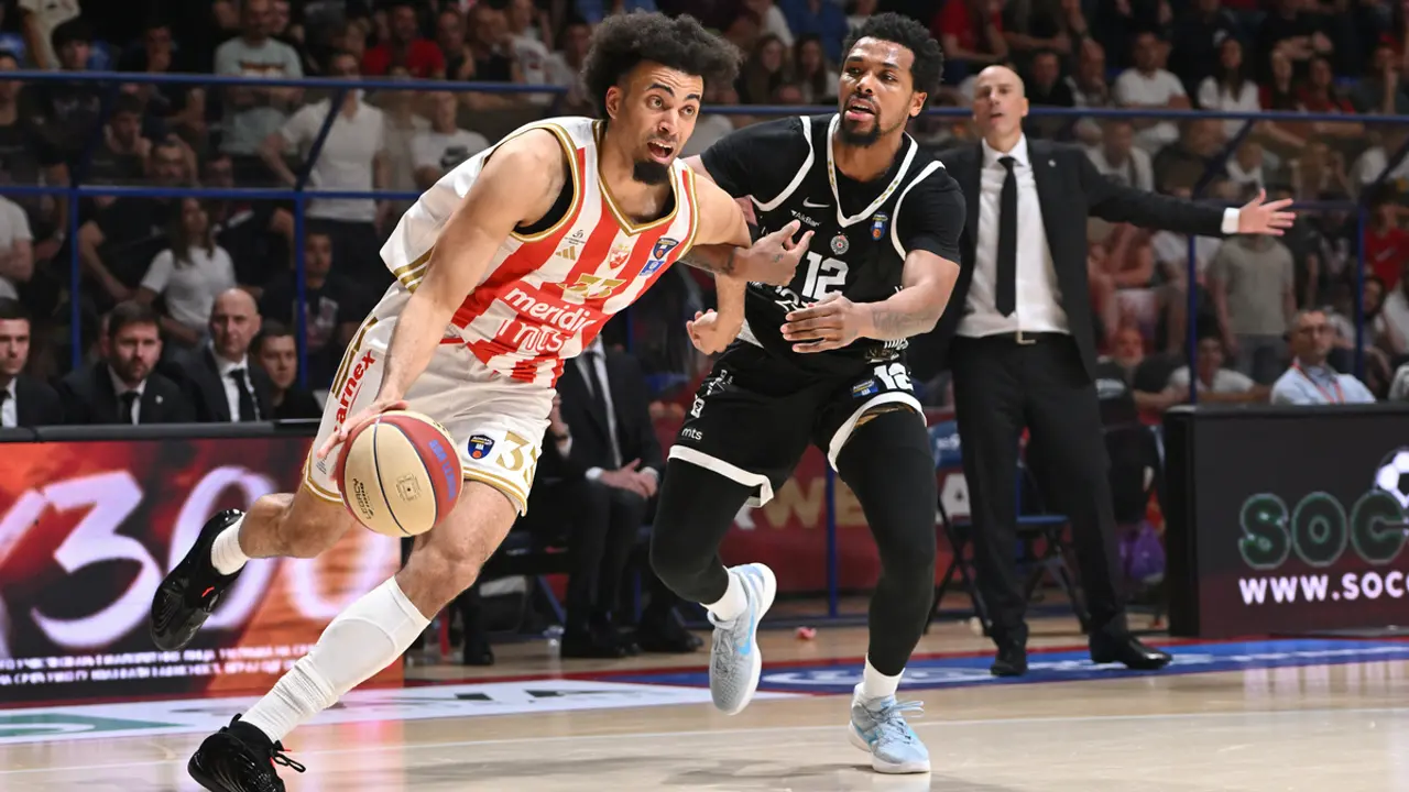 Džordan Nvora i Sterling Braun