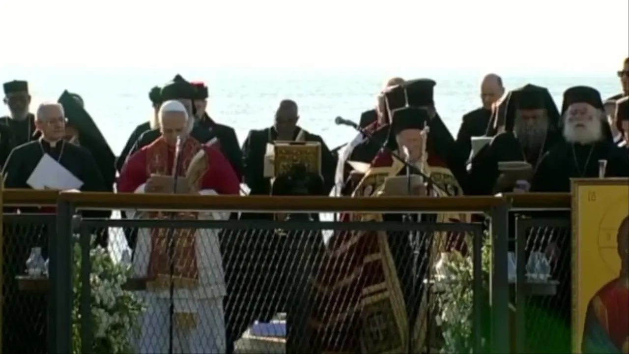 Papa i Patrijarh čitaju zajedno Simvol vere