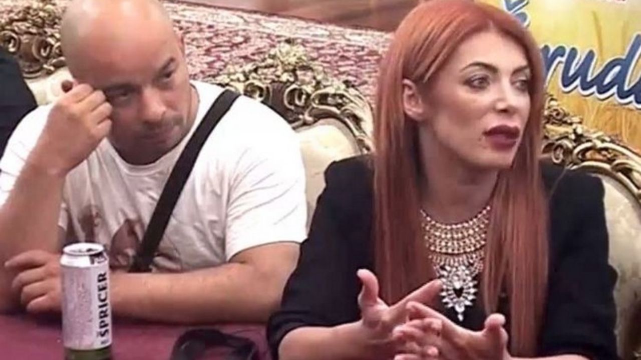 Milutin Radosavljević Mili, Mirela Lapanović