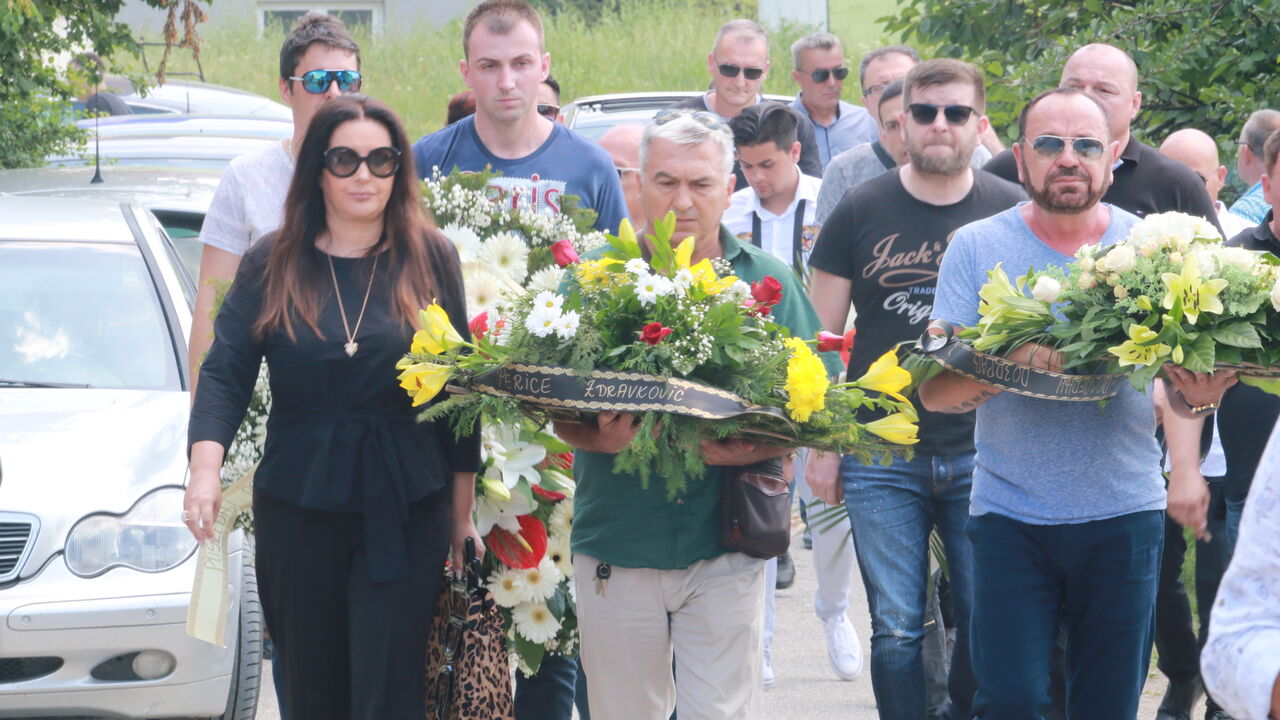 Sahrana Sinana Sakića