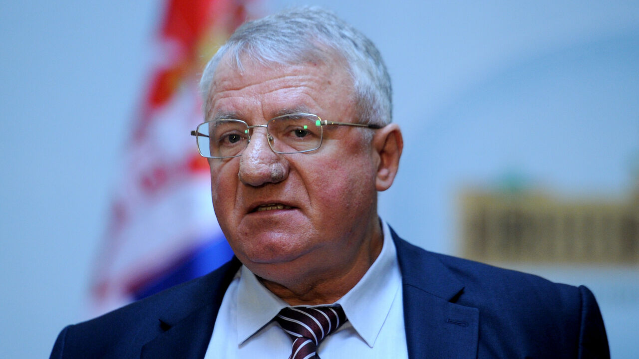 Vojislav Šešelj