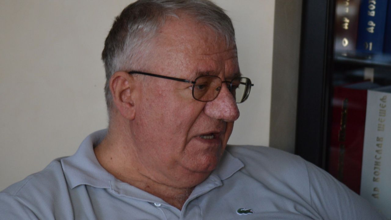 Vojislav Šešelj