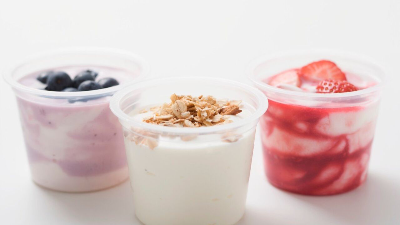 Voćni jogurt