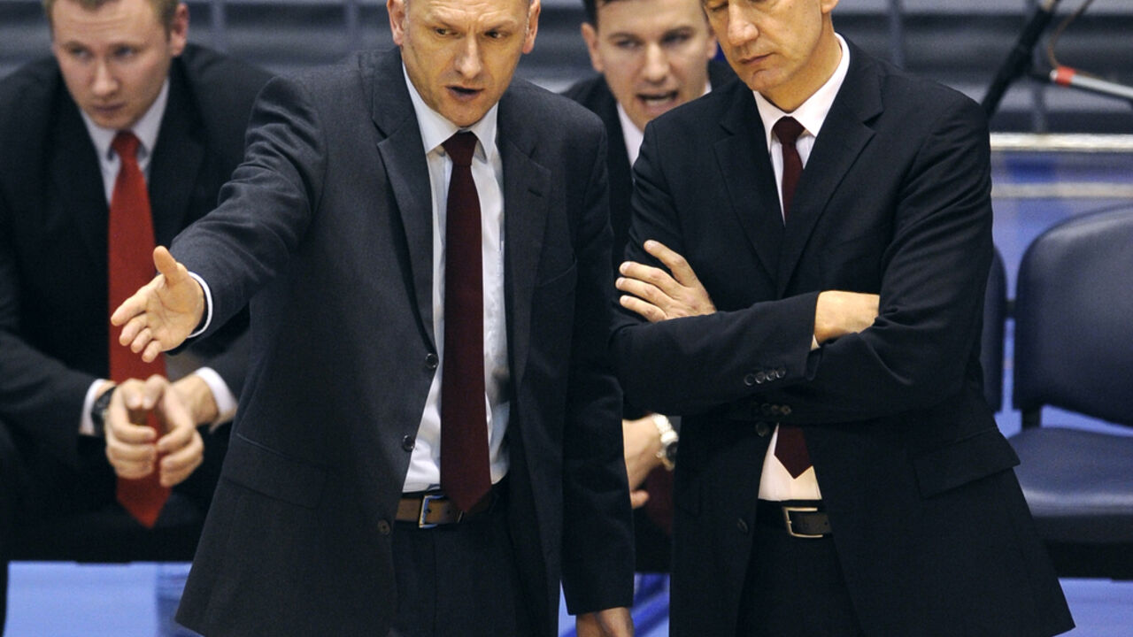Jakša Vulić, Aleksandar Petrović
