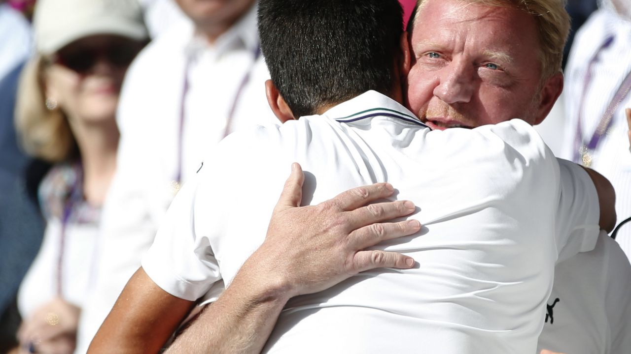 Novak Đoković i Boris Beker proslavljaju trijumf na Vimbldonu