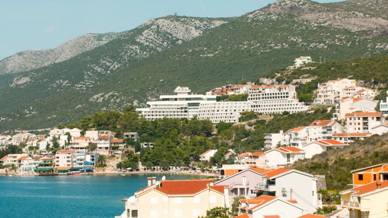 Neum