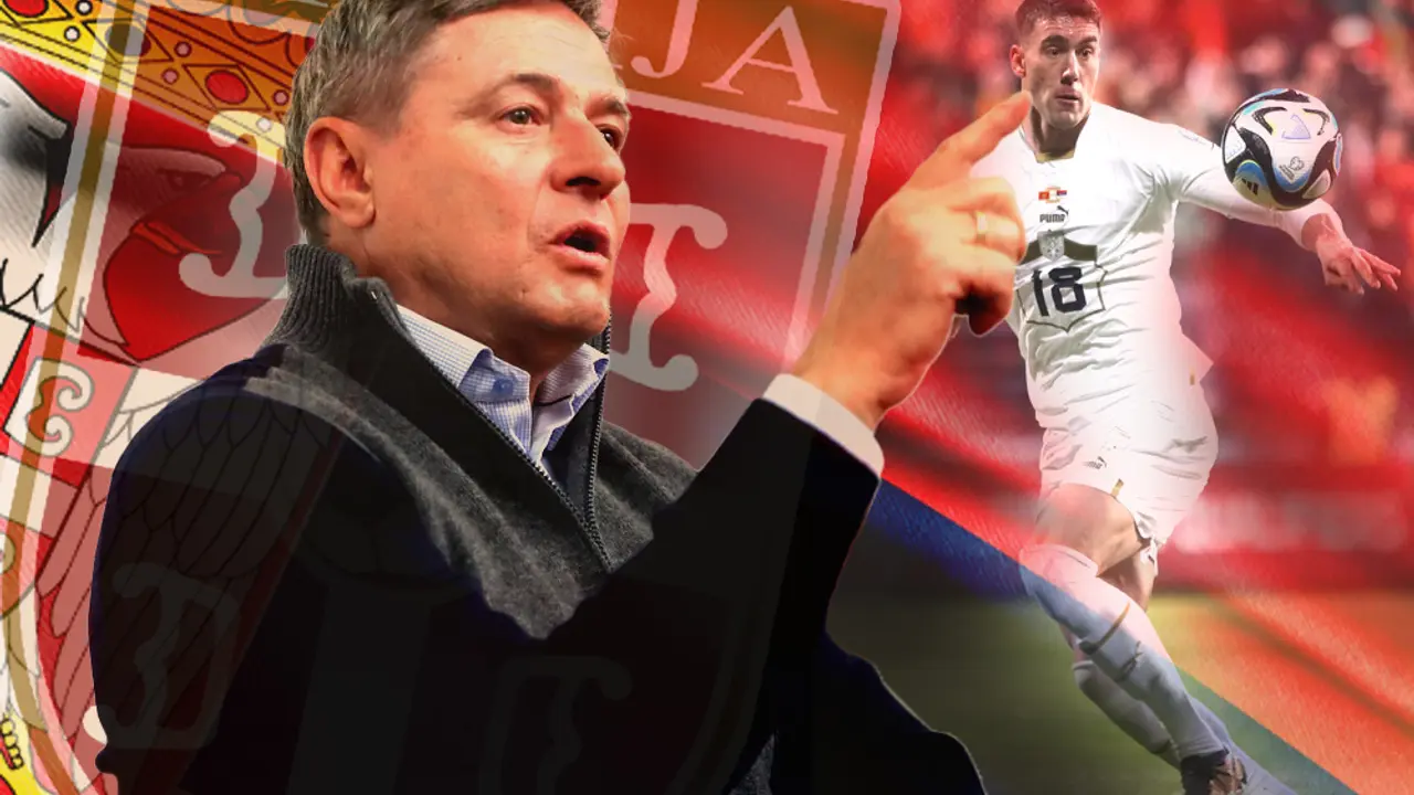 Dragan Stojković Piksi, Fudbalska reprezentacija Srbije, Dušan Vlahović