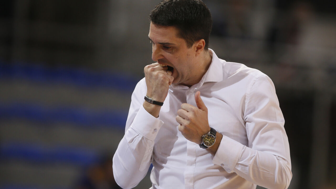 Nenad Stefanović 