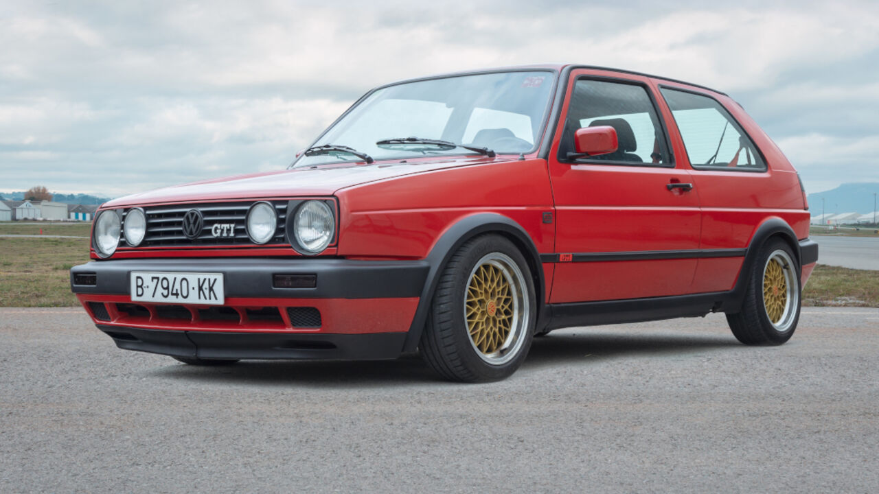 VW GOLF