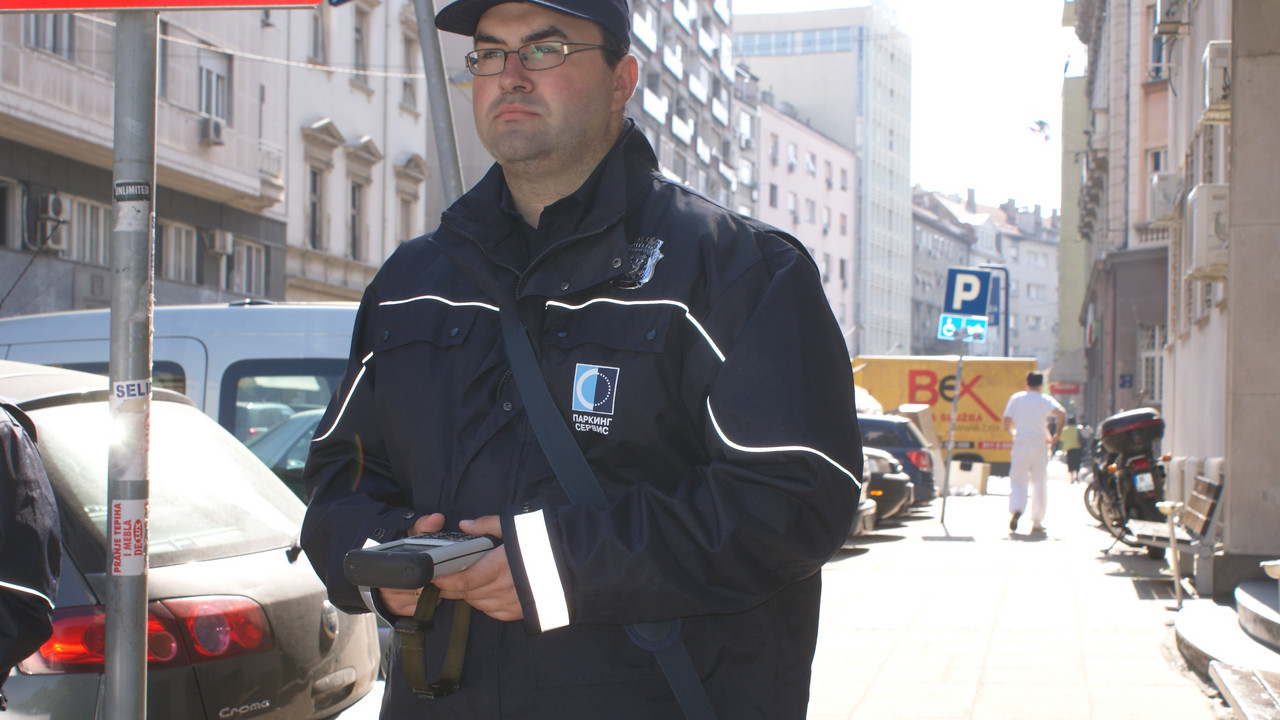 Nove uniforme Parking servis