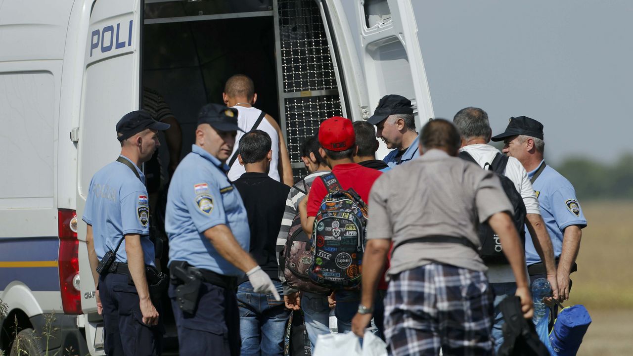 Hrvatska policija i migranti