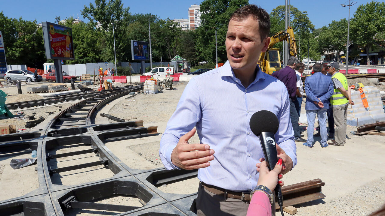 Siniša Mali obilazi radove na Autokomandi