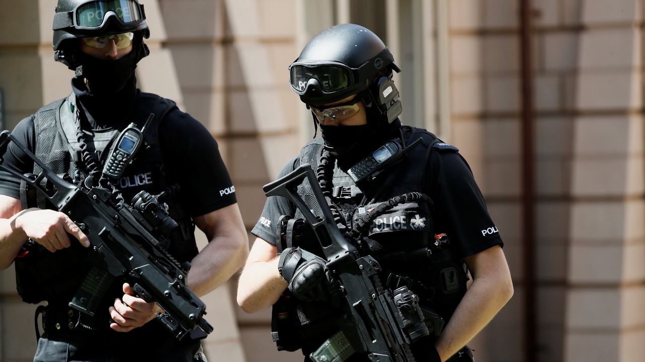 policija