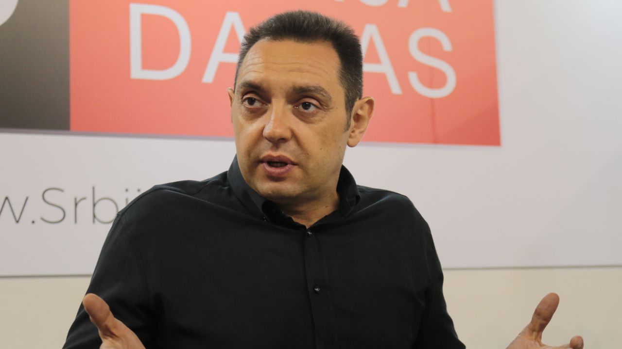 aleksandar-vulin