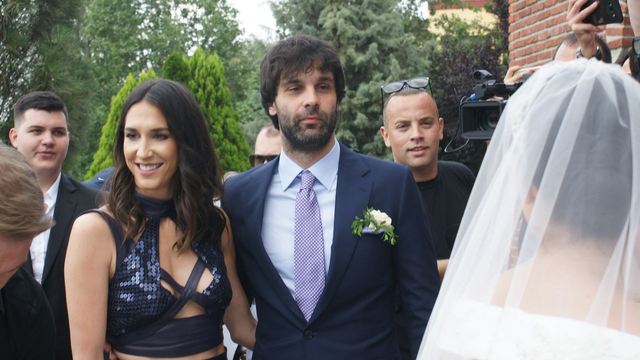 jelisaveta-orasanin,-milos-teodosic