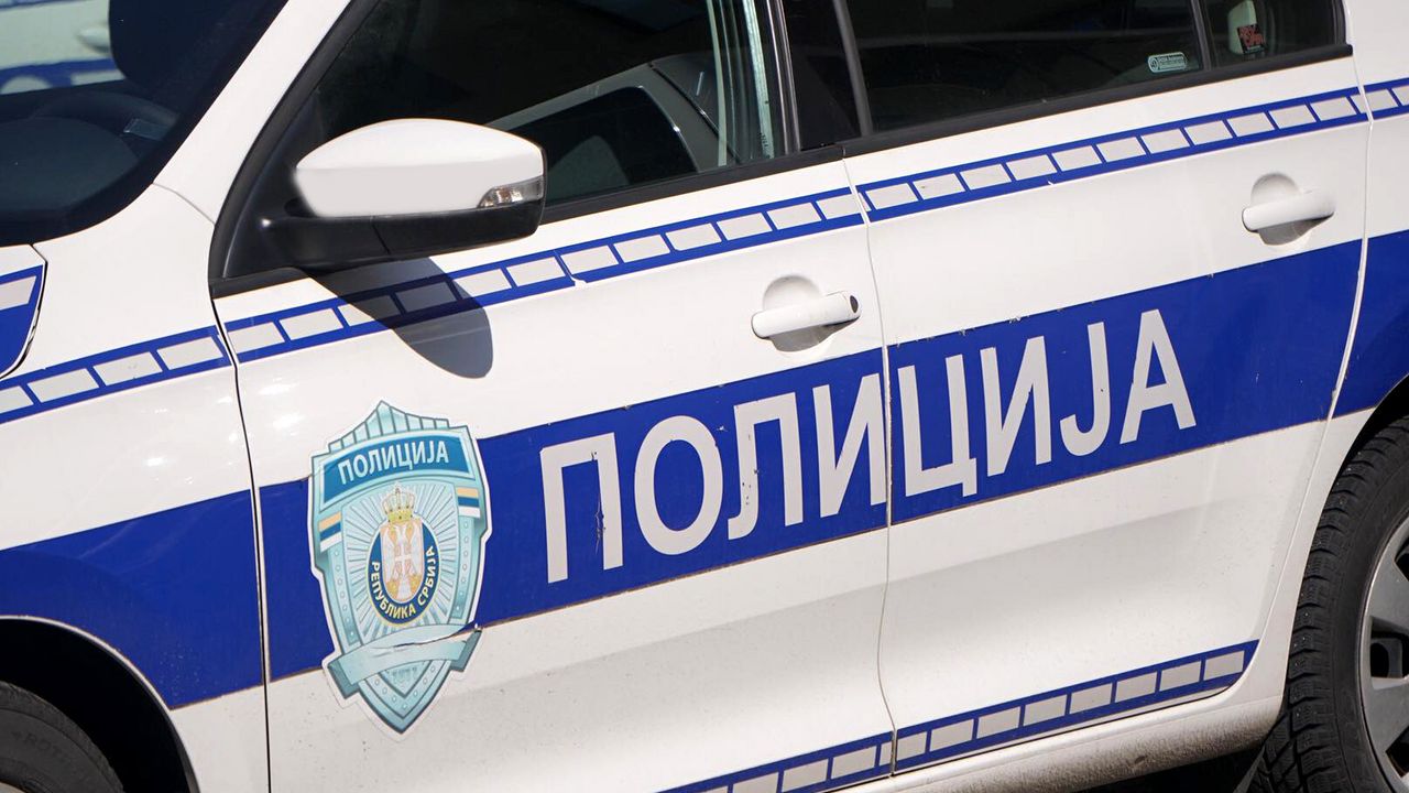 policija