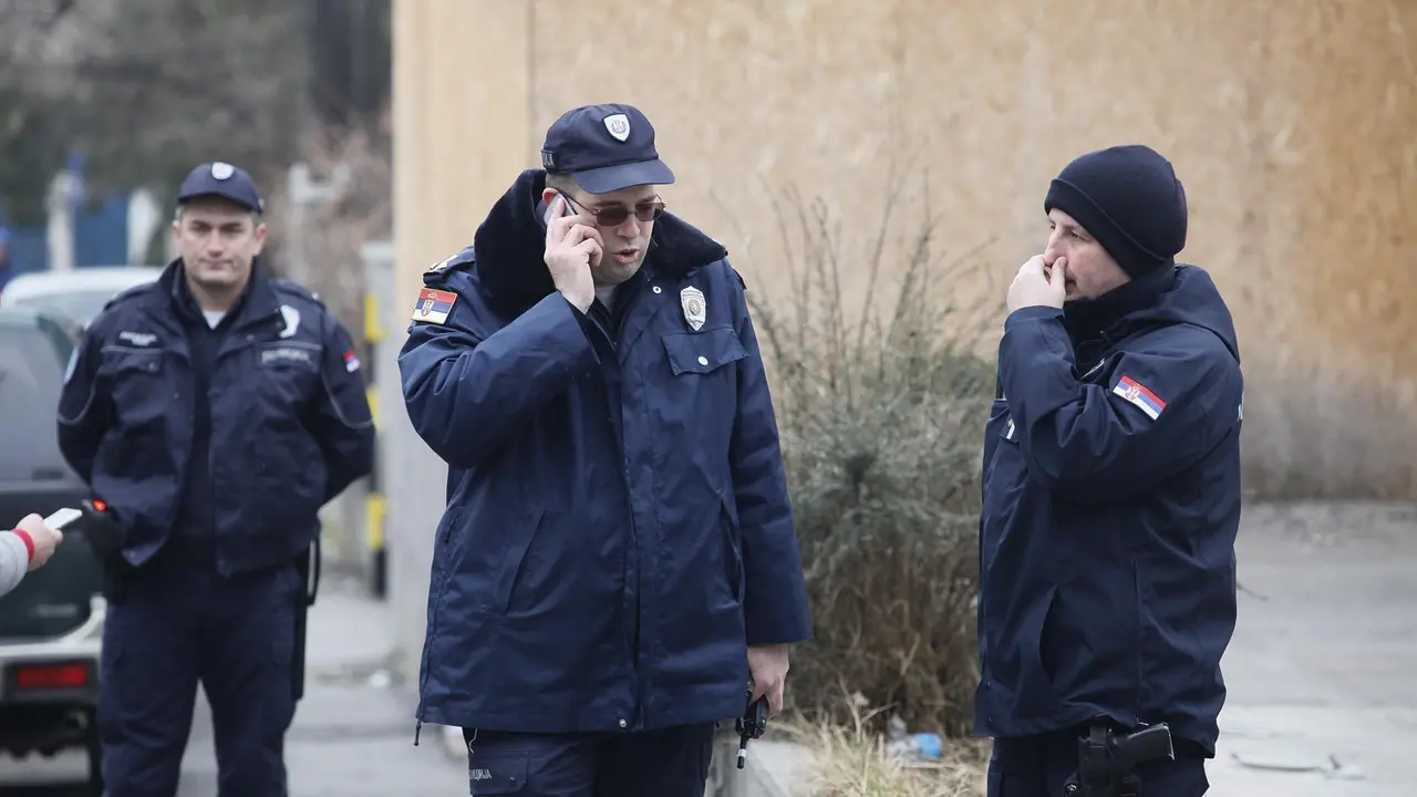 policija