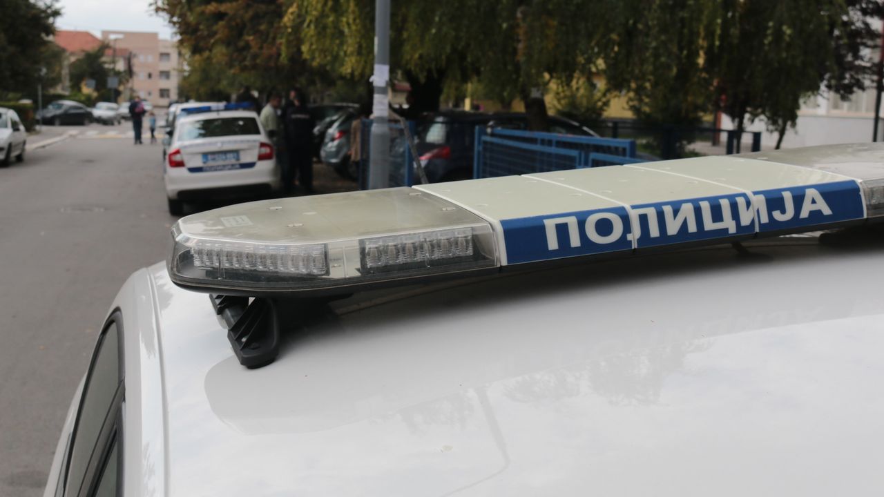 policija