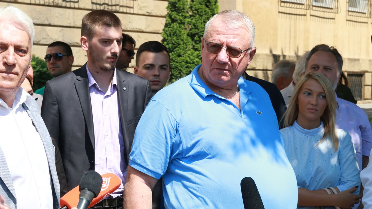 vojislav-seselj