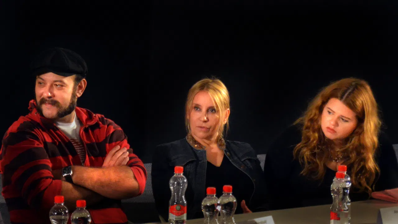 "Spomenik Majklu Džeksonu" - Ljubomir Bandović, Ana Divac, Emilija Terzić