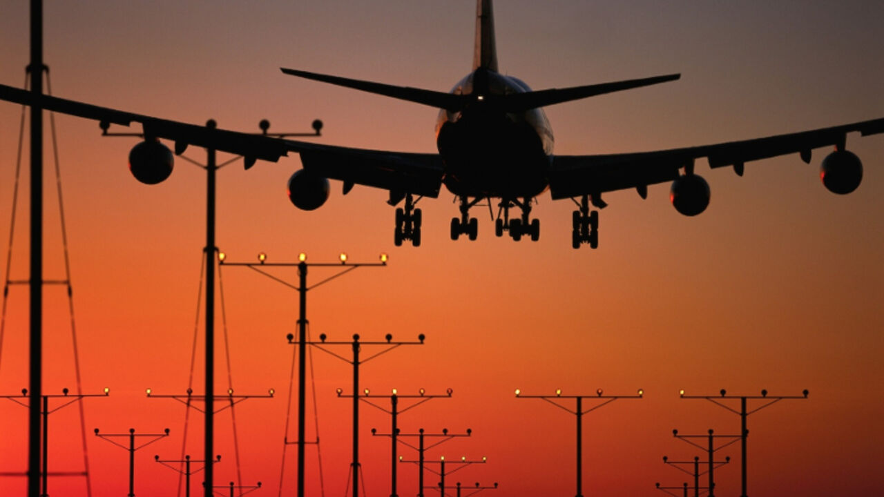 Avion, Kina, putnici