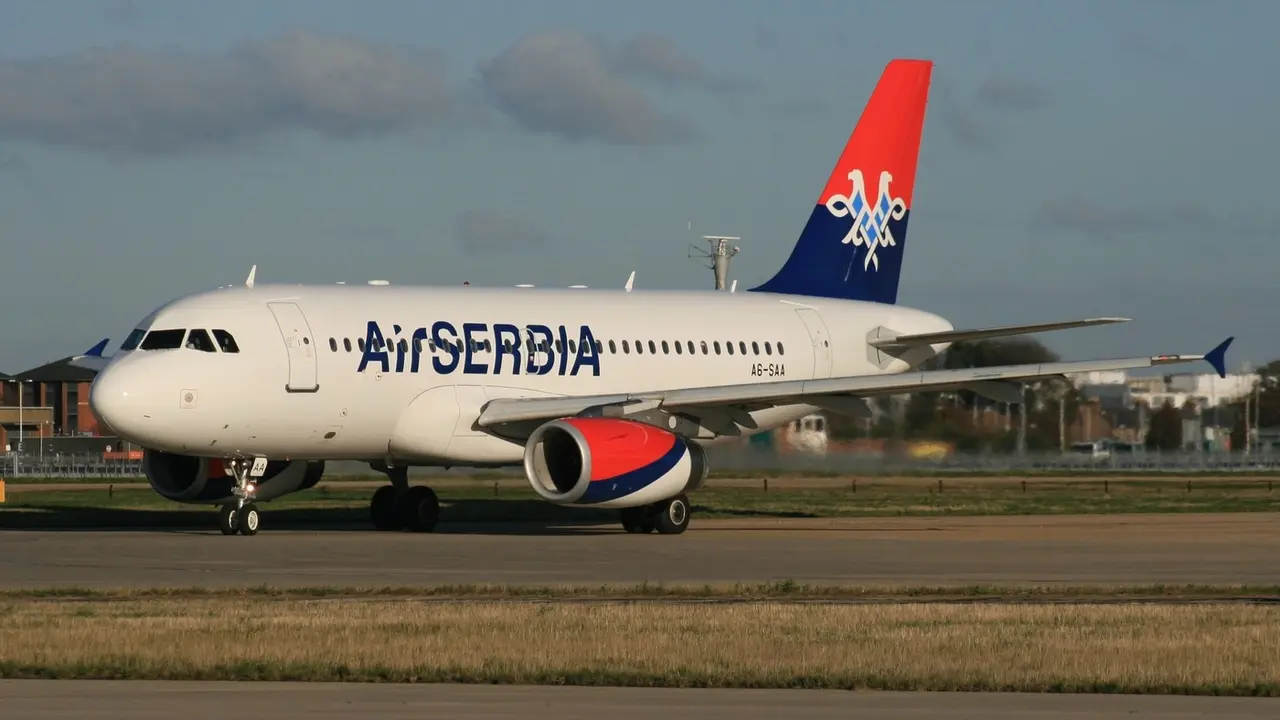 Avion Er Srbije