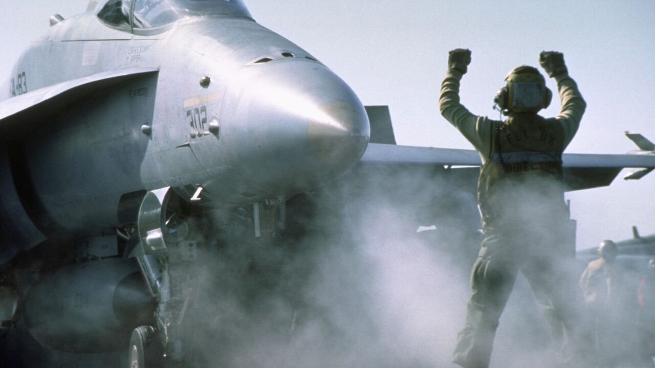 Borbeni avion F-18 Hornet
