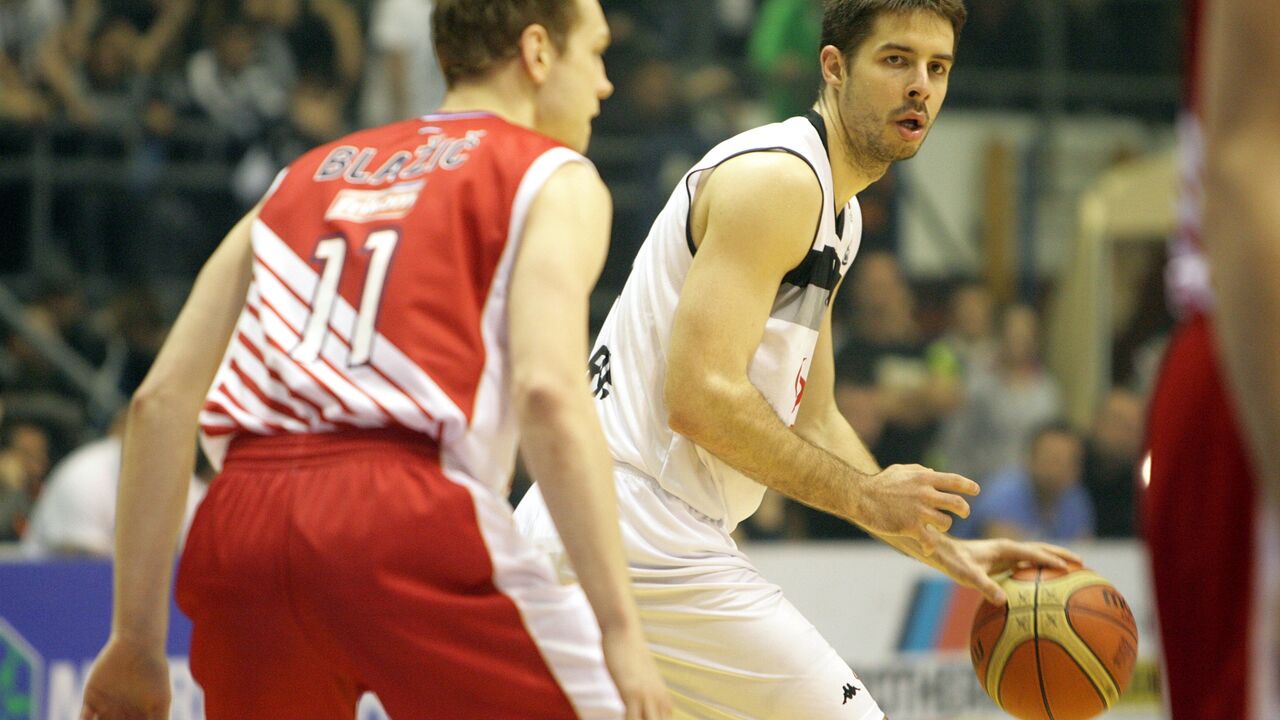 Jaka Blažič u duelu sa Milenkom Tepićem