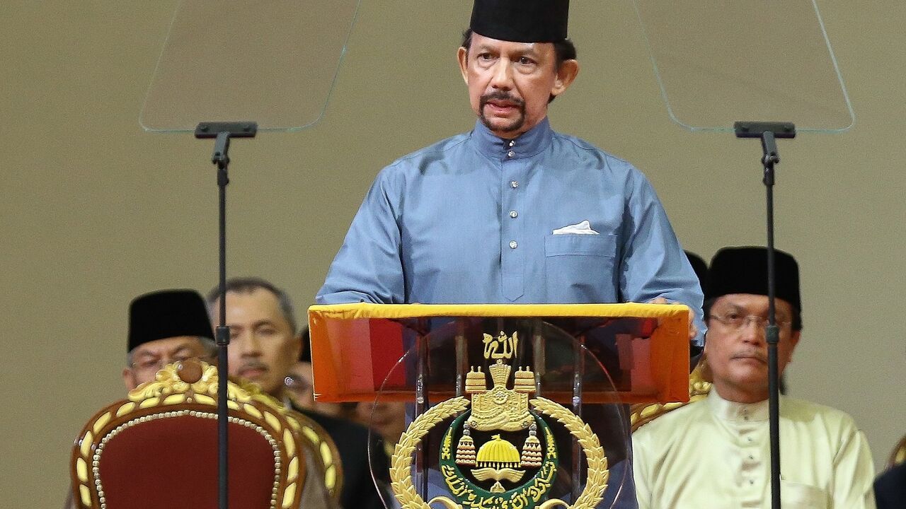 Brunej, Sultan Hasanal Bolkijah