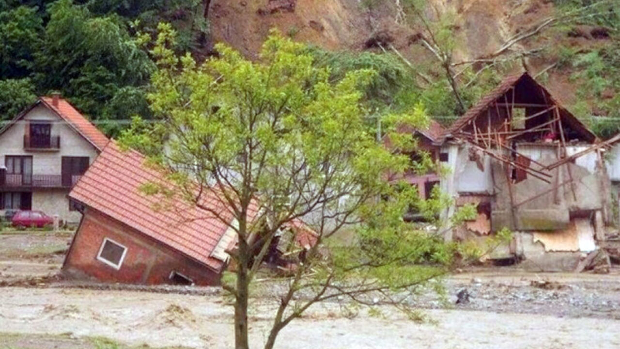 Krupanjski domovi uništeni klizištem