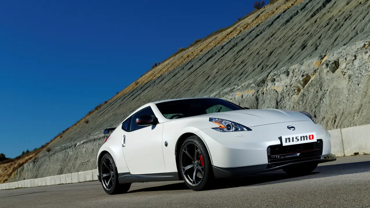 Nissan 370Z Nismo na drumu