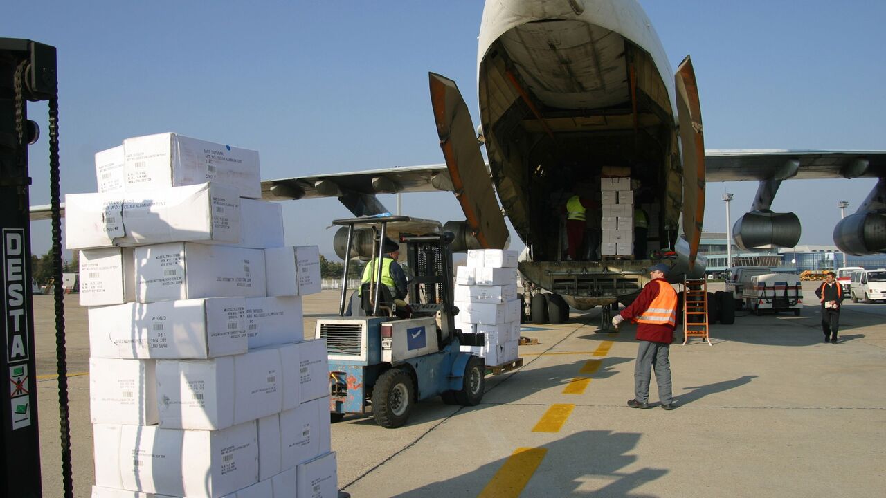 avion humanitarne pomoći