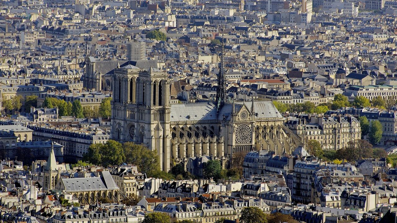 Pariz