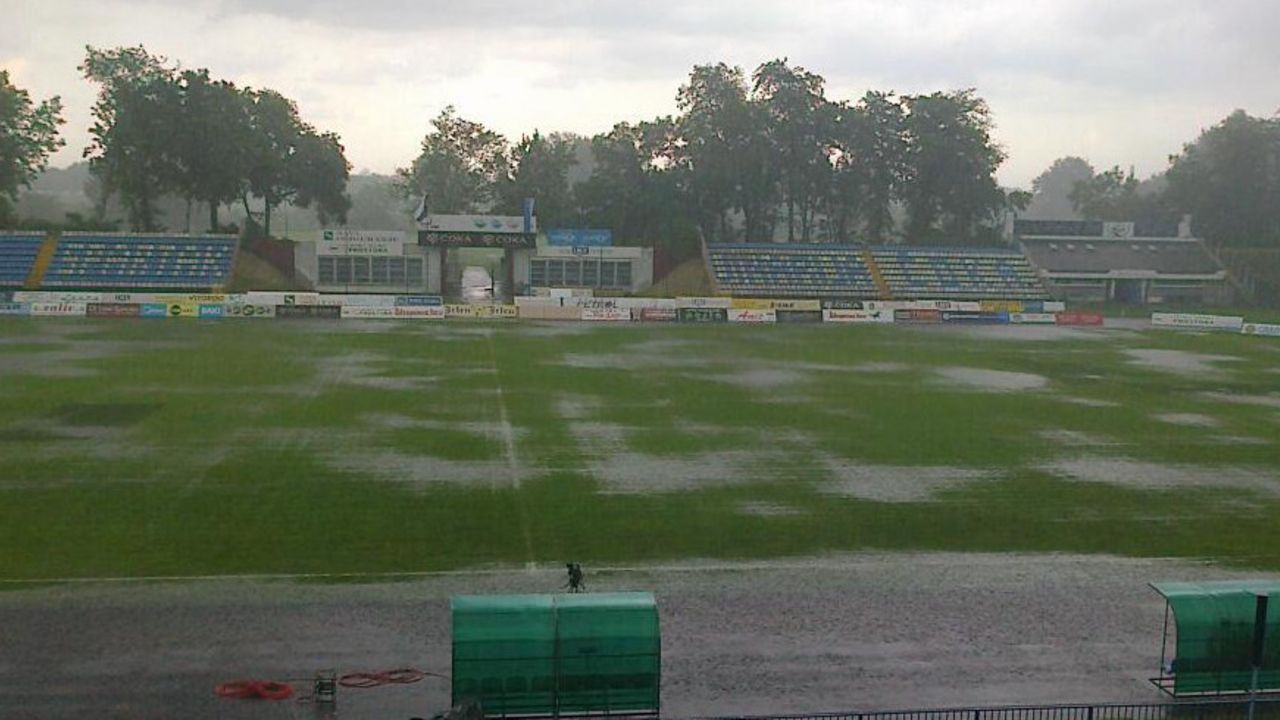 Bare na stadionu u Subotici