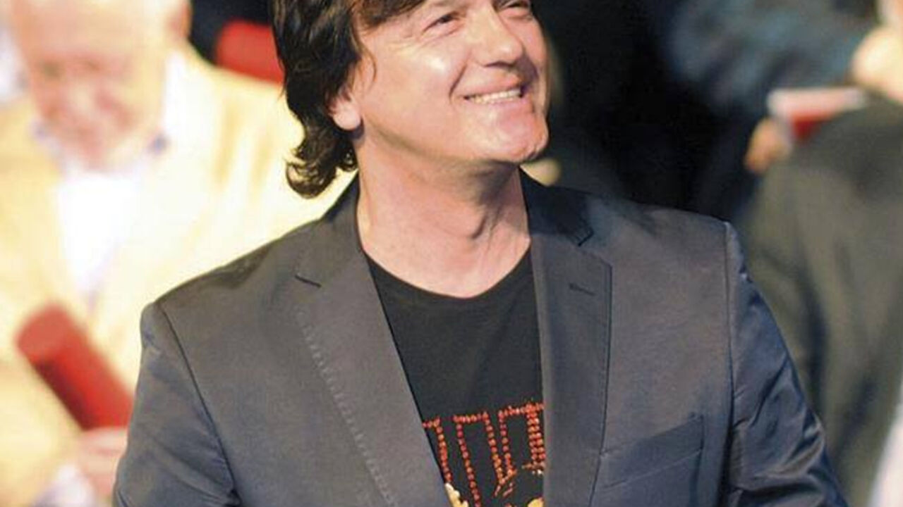 Zdravko Čolić