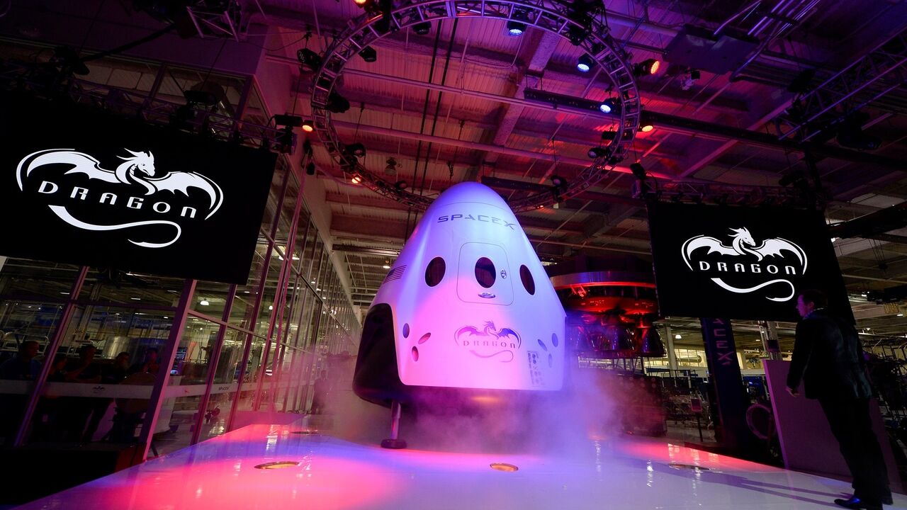 SpaceX Dragon V2 kapsula