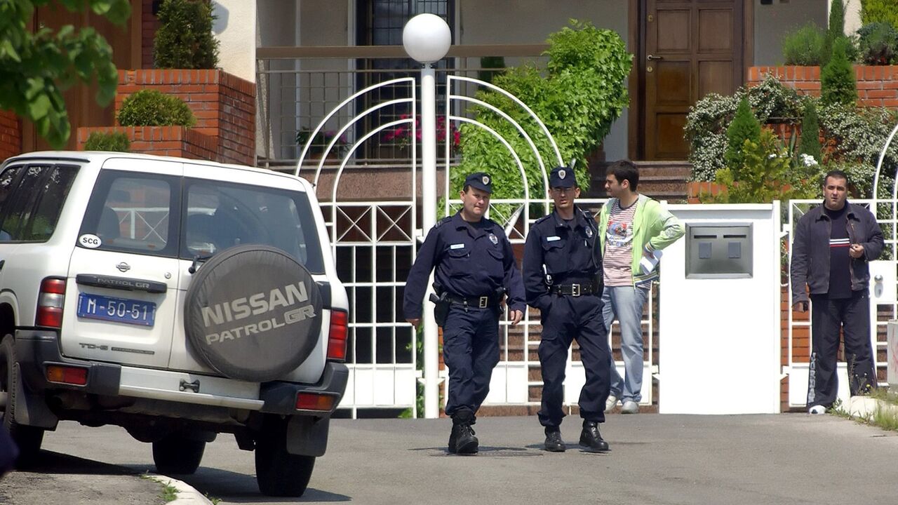 policajci