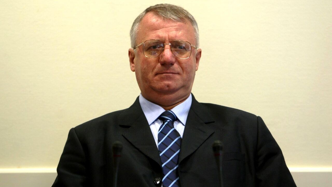 Vojislav Šešelj