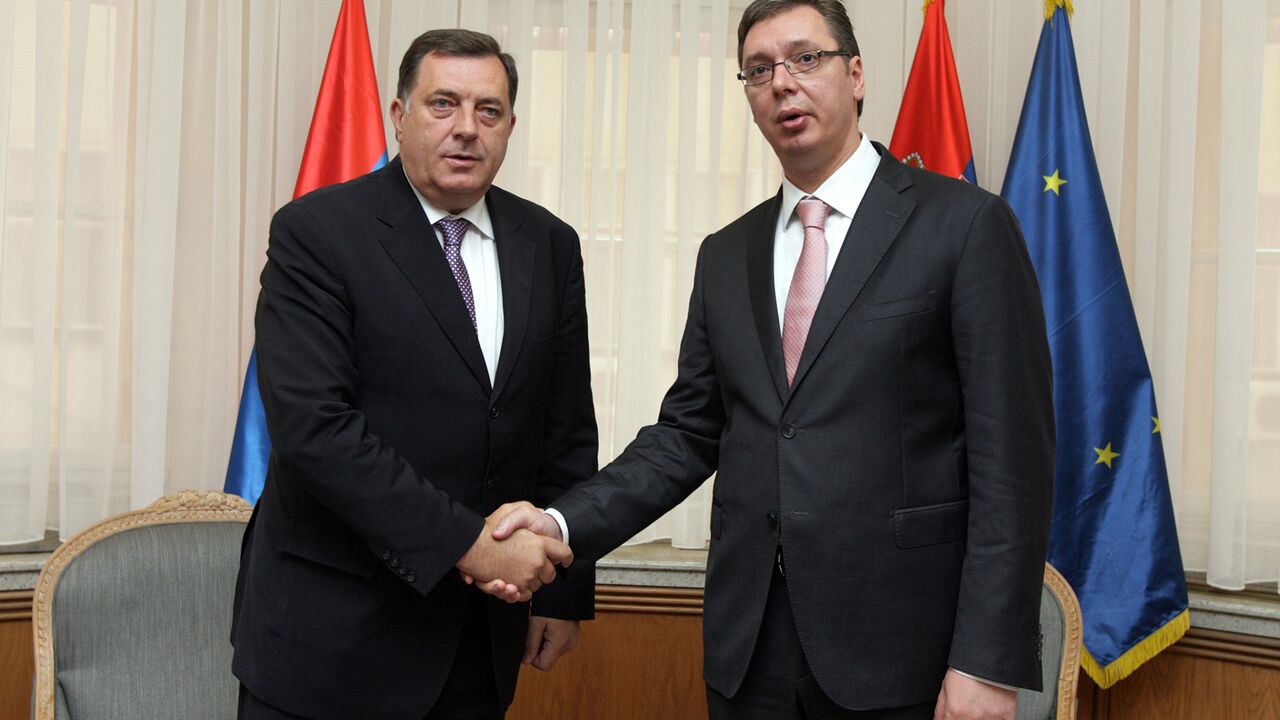 Vučić dočekuje Dodika