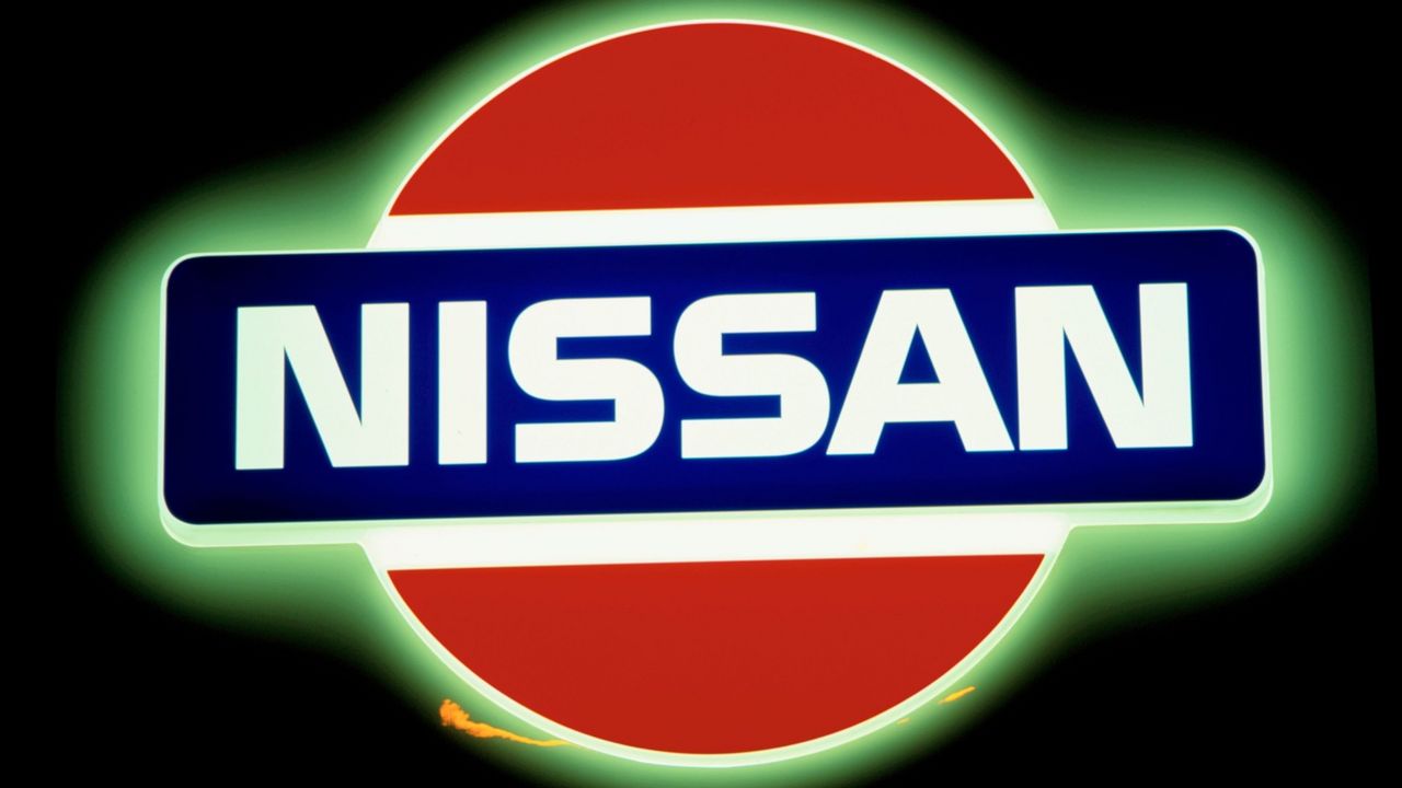 Nissan logo